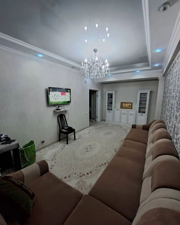 Продаю 3-к квартиру (88 м²) в Бишкеке