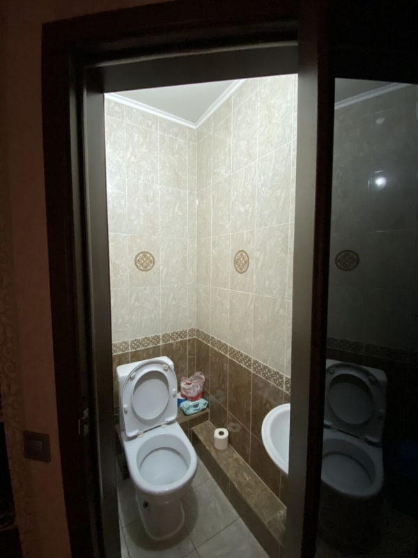 Продаю 3-к квартиру (90 м²) в Бишкеке