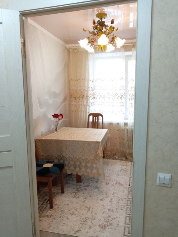 Продаю 5-к квартиру (62 м²) в Бишкеке