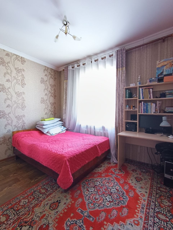 Продаю 2-к квартиру (53 м²) в Бишкеке