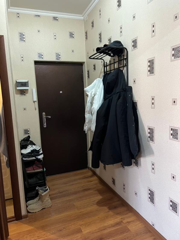 Продаю 1-к квартиру (44 м²) в Бишкеке