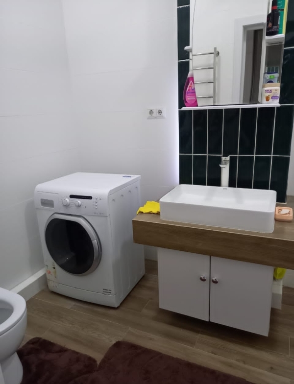 Сдаю 2-к квартиру (65 м²) в Бишкеке
