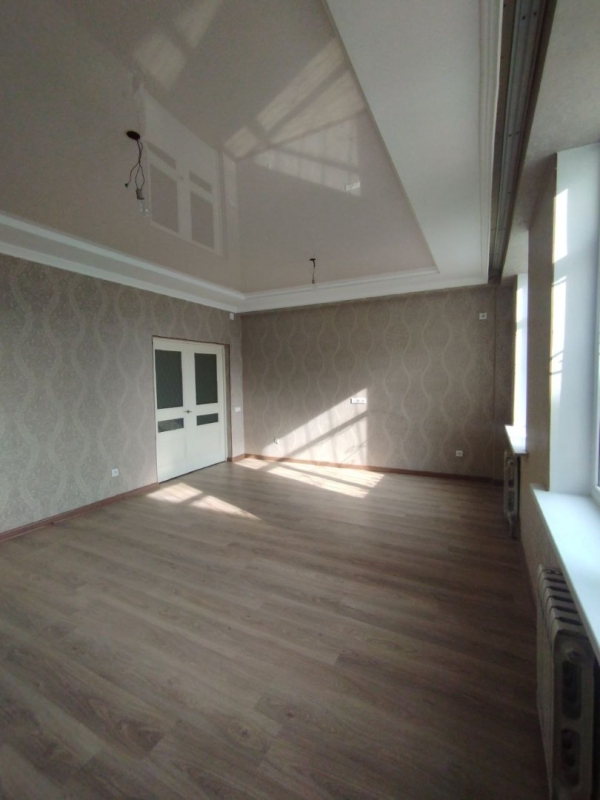 Продаю 3-к квартиру (113 м²) в Бишкеке