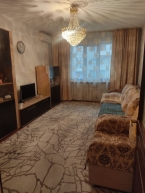 Продаю 2-к квартиру (58 м²) в Бишкеке