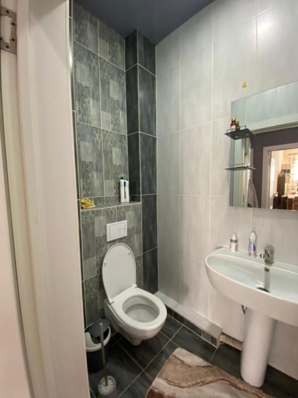 Сдаю 2-к квартиру (90 м²) в Бишкеке