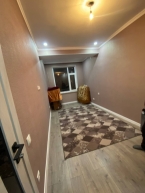 Продаю 2-к квартиру (40 м²) в Бишкеке