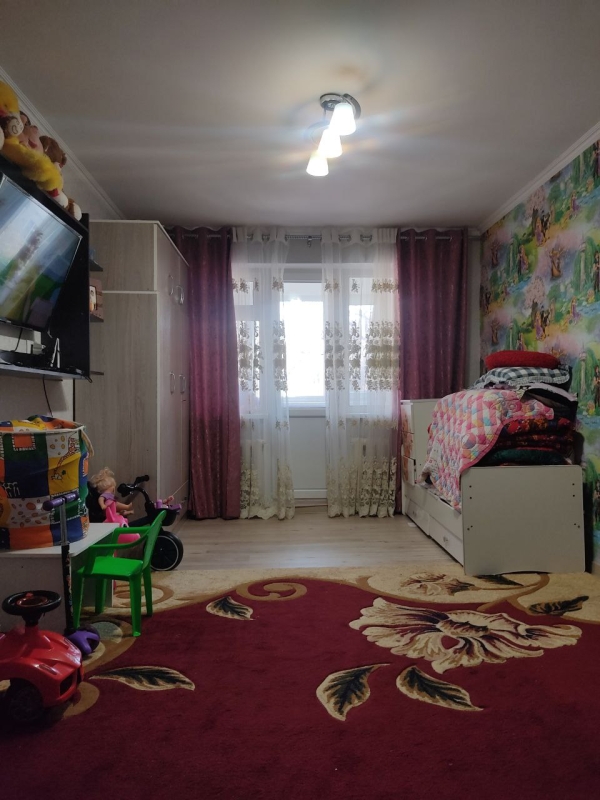 Продаю 2-к квартиру (44 м²) в Бишкеке