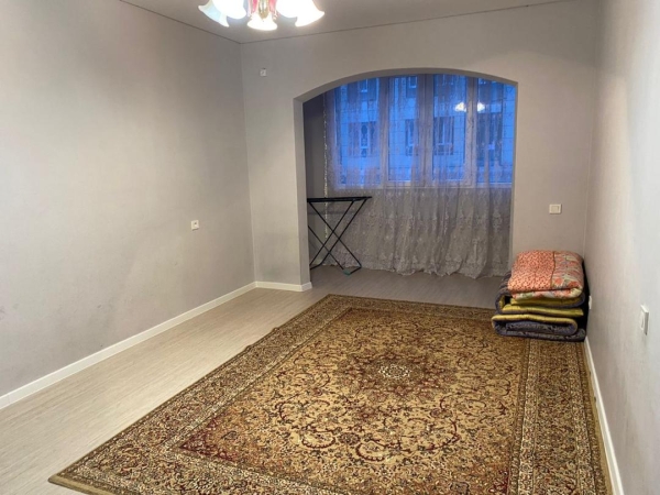 Продаю 1-к квартиру (44 м²) в Бишкеке