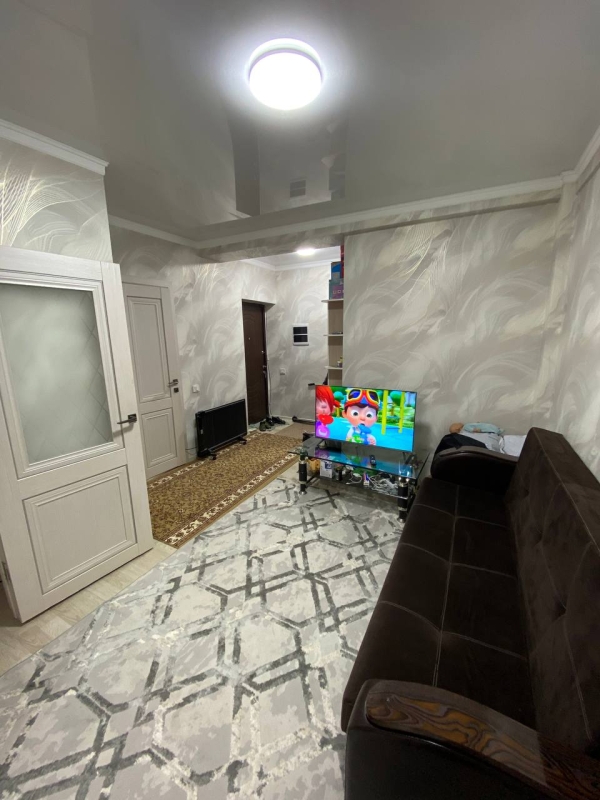 Продаю 2-к квартиру (60 м²) в Бишкеке