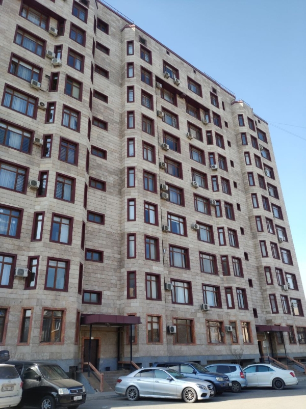 Продаю 2-к квартиру (73 м²) в Бишкеке