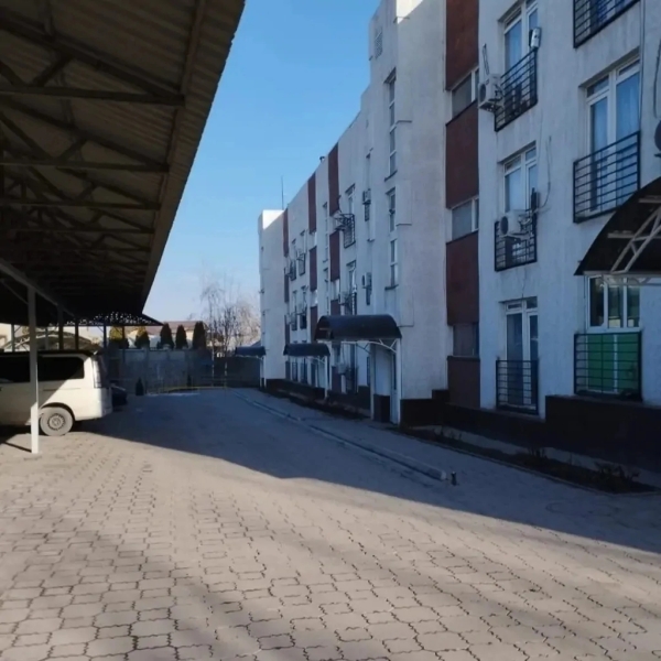 Продаю 2-к квартиру (45 м²) в Бишкеке