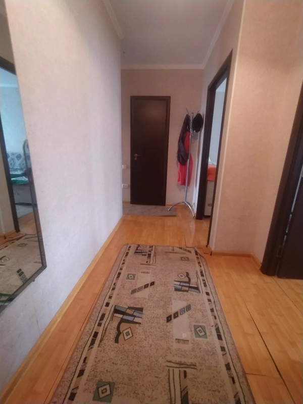Продаю 2-к квартиру (45 м²) в Бишкеке