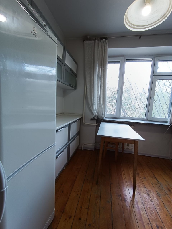Продаю 3-к квартиру (67 м²) в Бишкеке