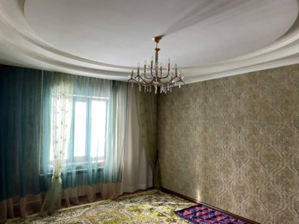 Продаю 6-к дом (296 м²) в Бишкеке