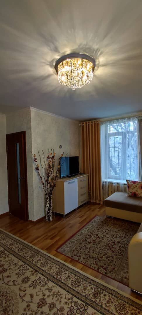 Продаю 1-к квартиру (31 м²) в Бишкеке