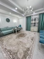 Продаю 3-к квартиру (103 м²) в Бишкеке