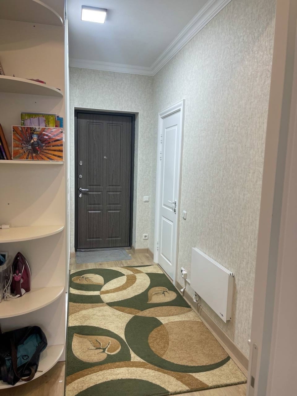 Продаю 2-к квартиру (60 м²) в Бишкеке