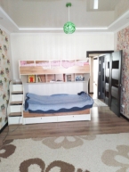 Продаю 4-к квартиру (104 м²) в Бишкеке