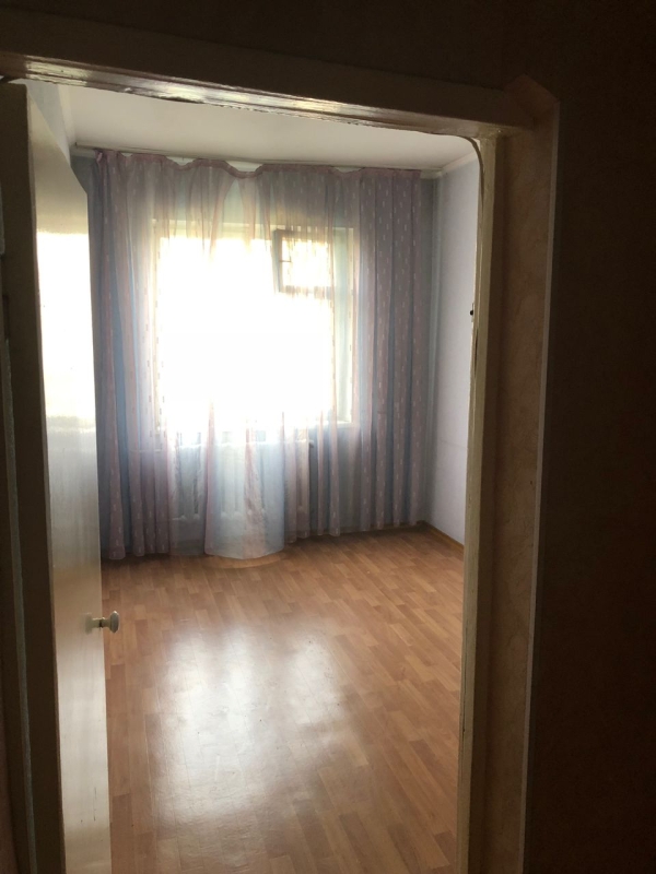 Продаю 4-к квартиру (78 м²) в Бишкеке