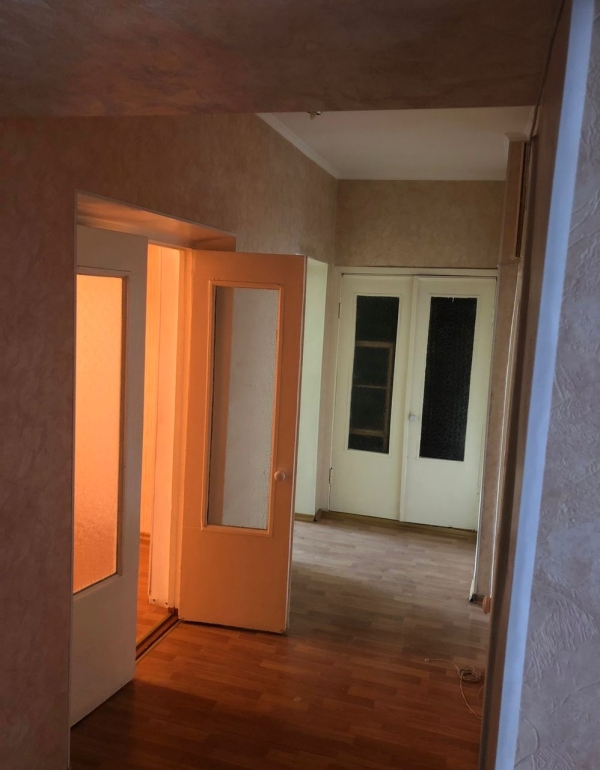 Продаю 4-к квартиру (78 м²) в Бишкеке