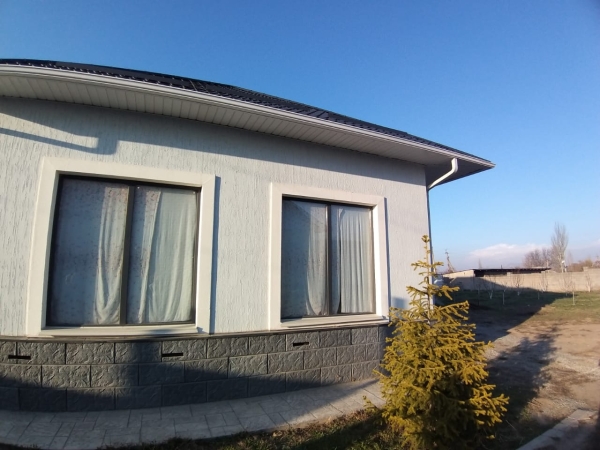 Продаю 5-к дом (277 м²) в Бишкеке