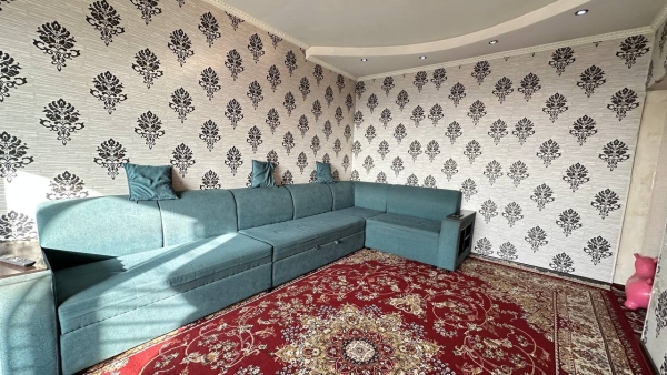 Продаю 1-к квартиру (44 м²) в Бишкеке