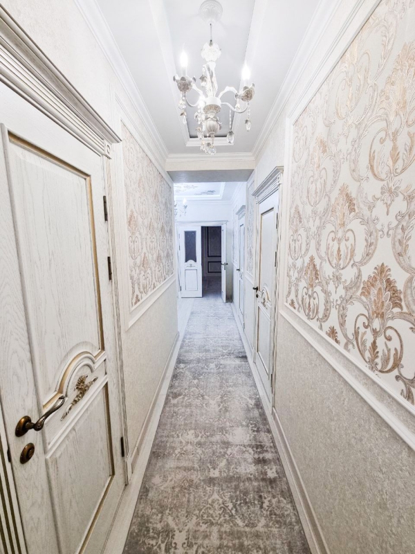 Продаю 3-к квартиру (80 м²) в Бишкеке