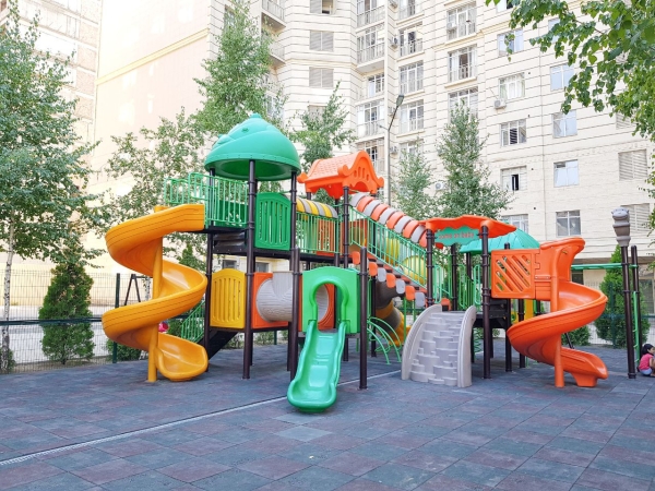 Продаю 3-к квартиру (80 м²) в Бишкеке