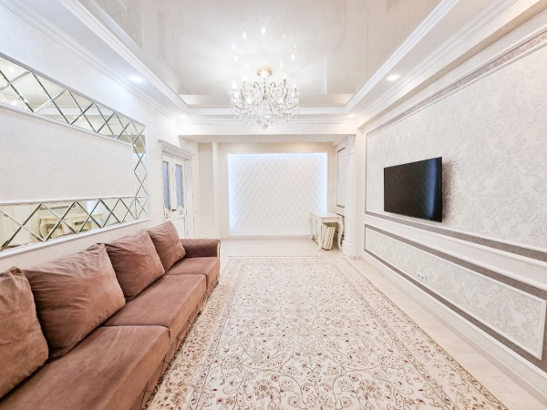 Продаю 3-к квартиру (80 м²) в Бишкеке