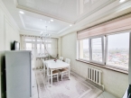 Продаю 3-к квартиру (80 м²) в Бишкеке