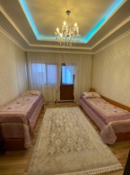 Продаю 4-к квартиру (140 м²) в Бишкеке