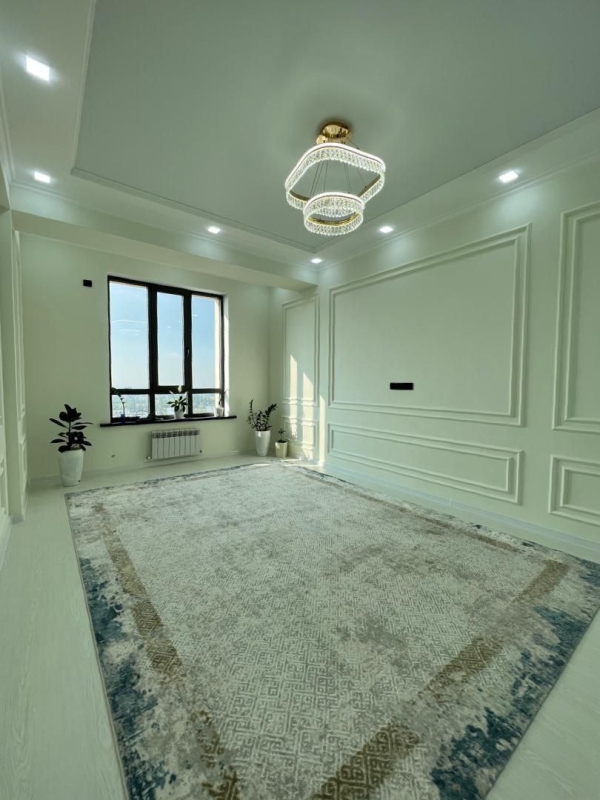 Продаю 2-к квартиру (72 м²) в Бишкеке