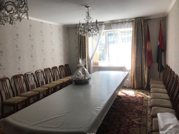 Продаю 7-к квартиру (8000 м²) в Бишкеке