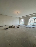 Продаю 4-к квартиру (152 м²) в Бишкеке