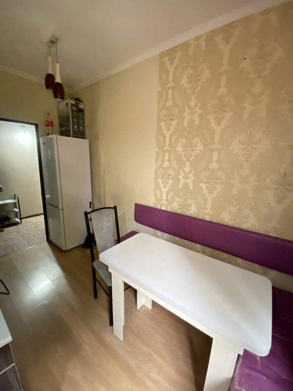 Продаю 4-к квартиру (105 м²) в Бишкеке