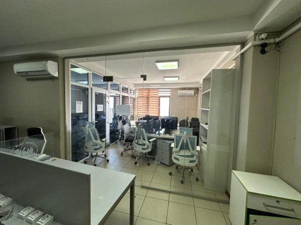 Продаю 3-к помещение (134 м²) в Бишкеке