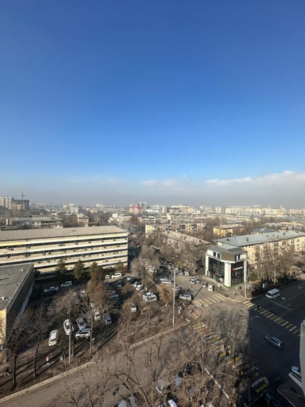 Продаю 3-к помещение (134 м²) в Бишкеке