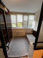 Продаю 3-к квартиру (58 м²) в Бишкеке