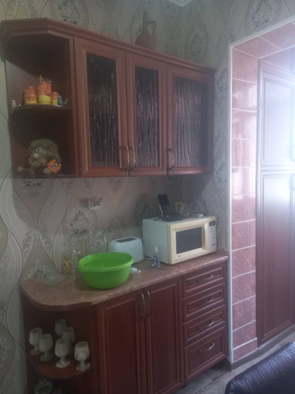 Продаю 3-к квартиру (63 м²) в Бишкеке