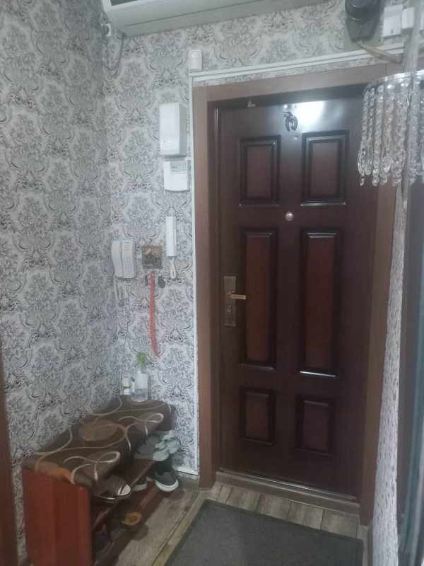 Продаю 3-к квартиру (63 м²) в Бишкеке