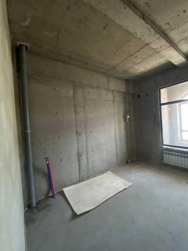 Продаю 1-к квартиру (47 м²) в Бишкеке