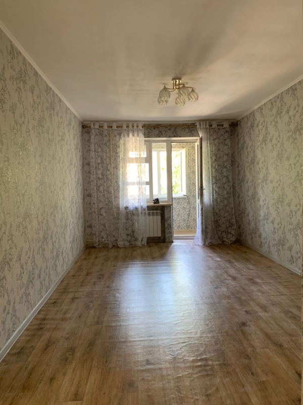 Продаю 2-к квартиру (48 м²) в Бишкеке