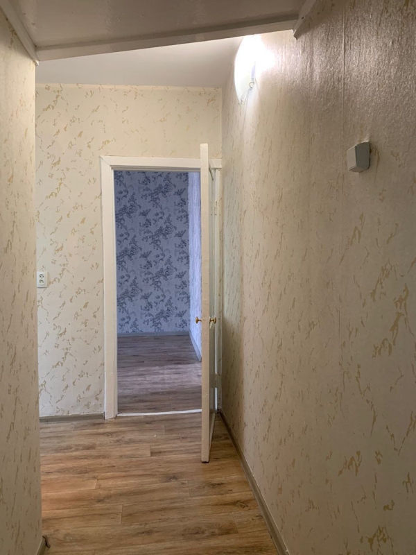 Продаю 2-к квартиру (48 м²) в Бишкеке