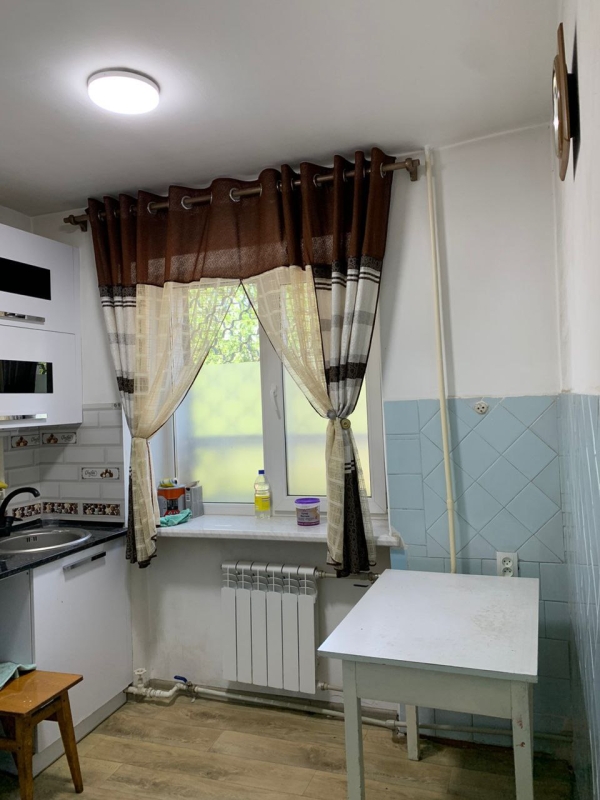 Продаю 2-к квартиру (48 м²) в Бишкеке