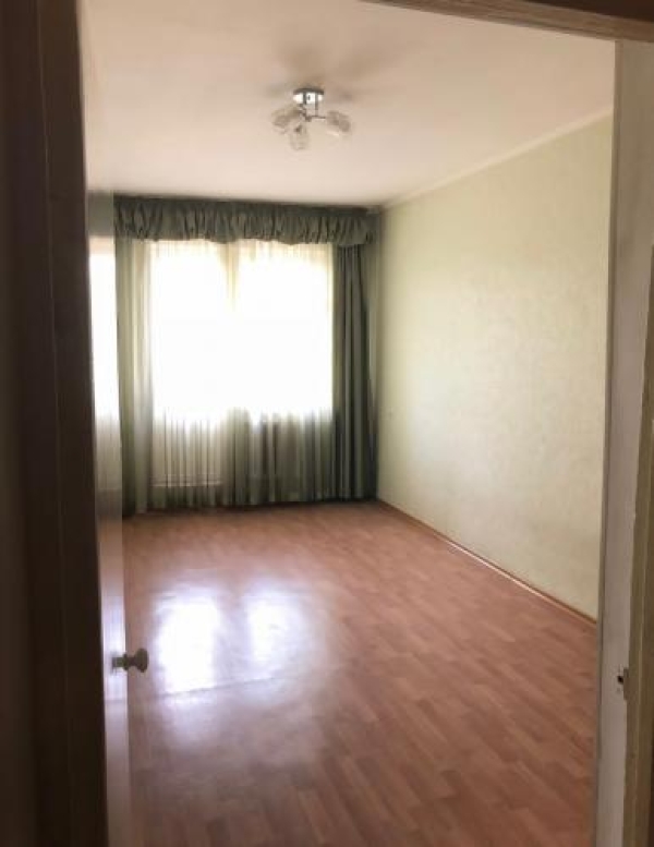Продаю 4-к квартиру (78 м²) в Бишкеке