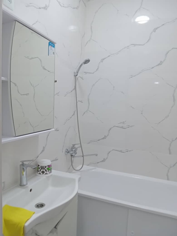 Продаю 2-к квартиру (71 м²) в Бишкеке