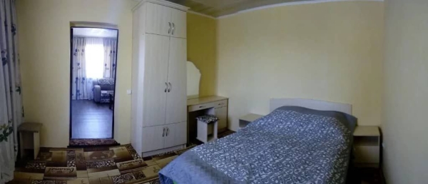 Продаю 15-к дом (511 м²) в Бишкеке