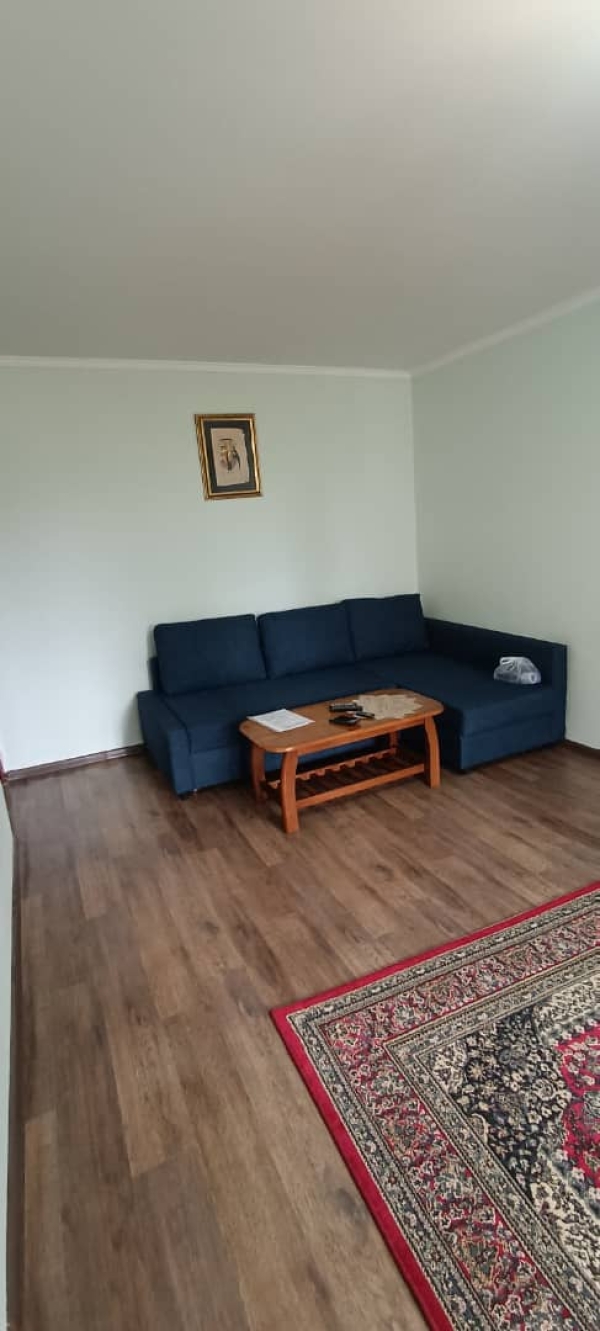 Продаю 1-к квартиру (43 м²) в Бишкеке