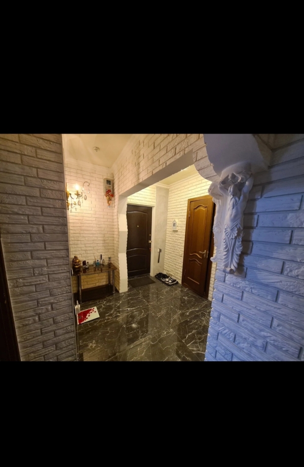 Продаю 3-к квартиру (80 м²) в Бишкеке