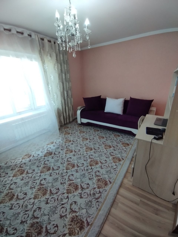 Продаю 7-к дом (150 м²) в Бишкеке